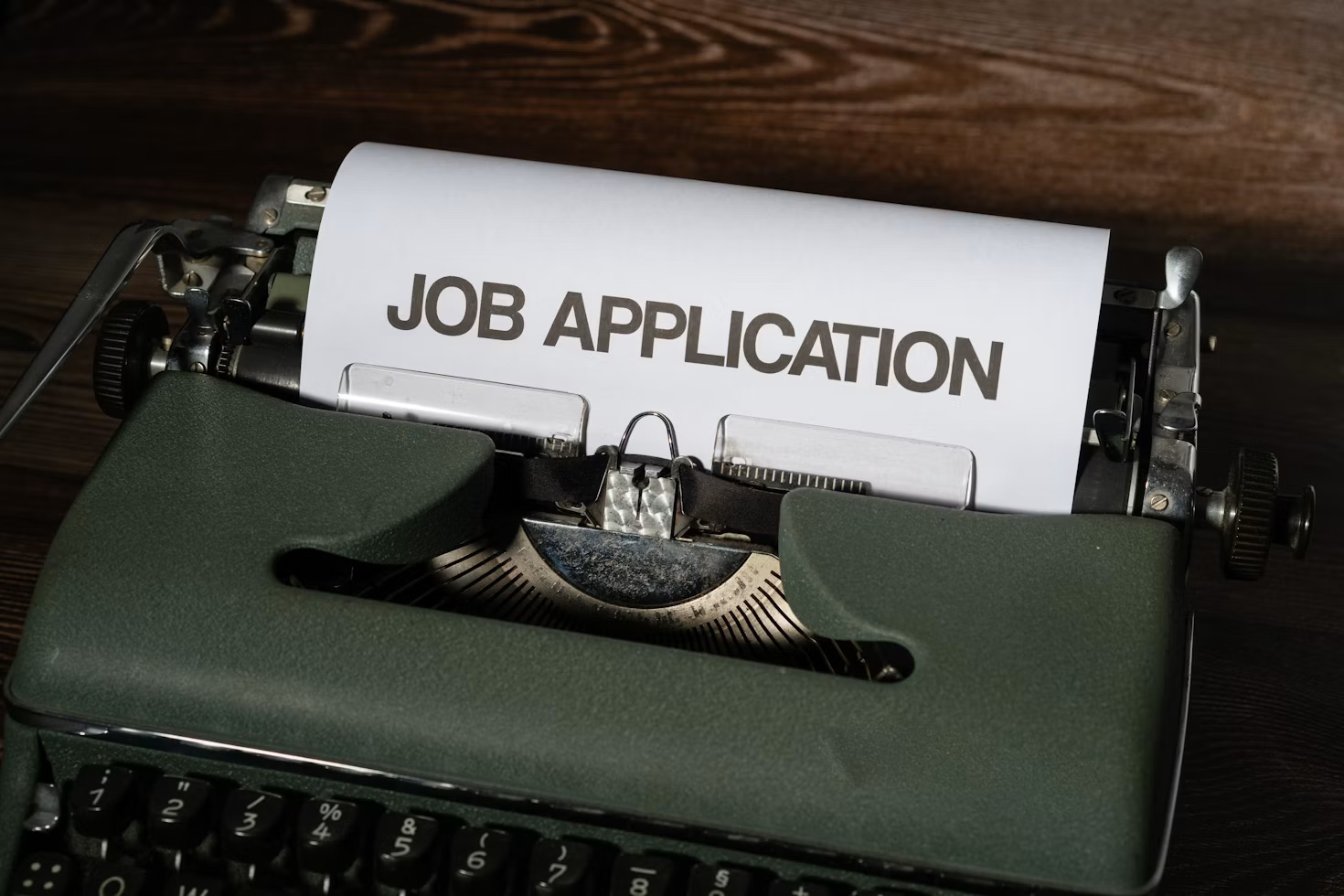 9월 고용 동향 — 건설 분야 구인 급증, 구직자라면 'Job-Room' 꼭 활용하세요 사진